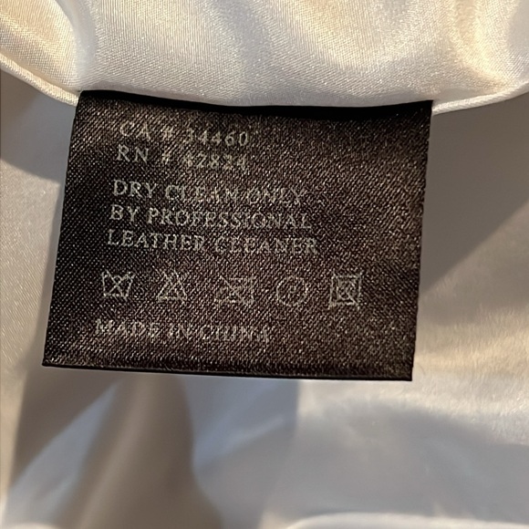 VEDA White Leather Moto Vest - Picture 7 of 11